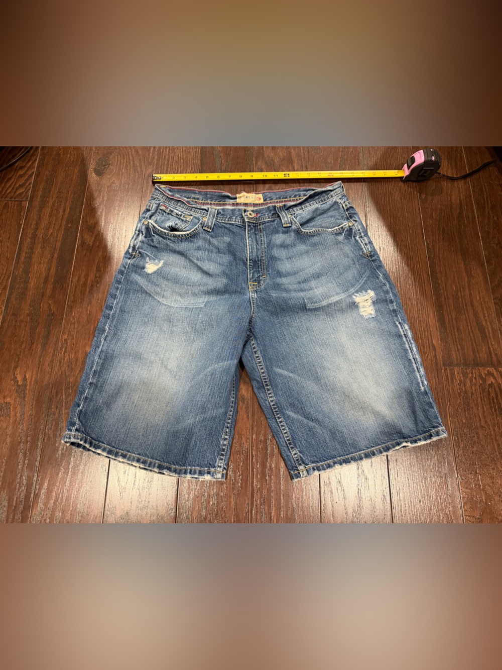 Vintage BKE 67 Men Baxter Distressed Blue Denim Jorts Size 33